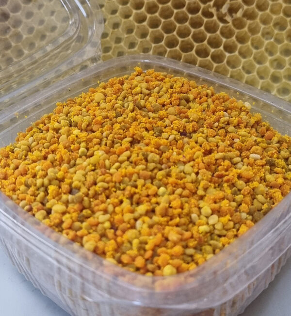Φρέσκια Γύρη, Εξαιρετικόν, Φυσικά προϊόντα μέλισσας